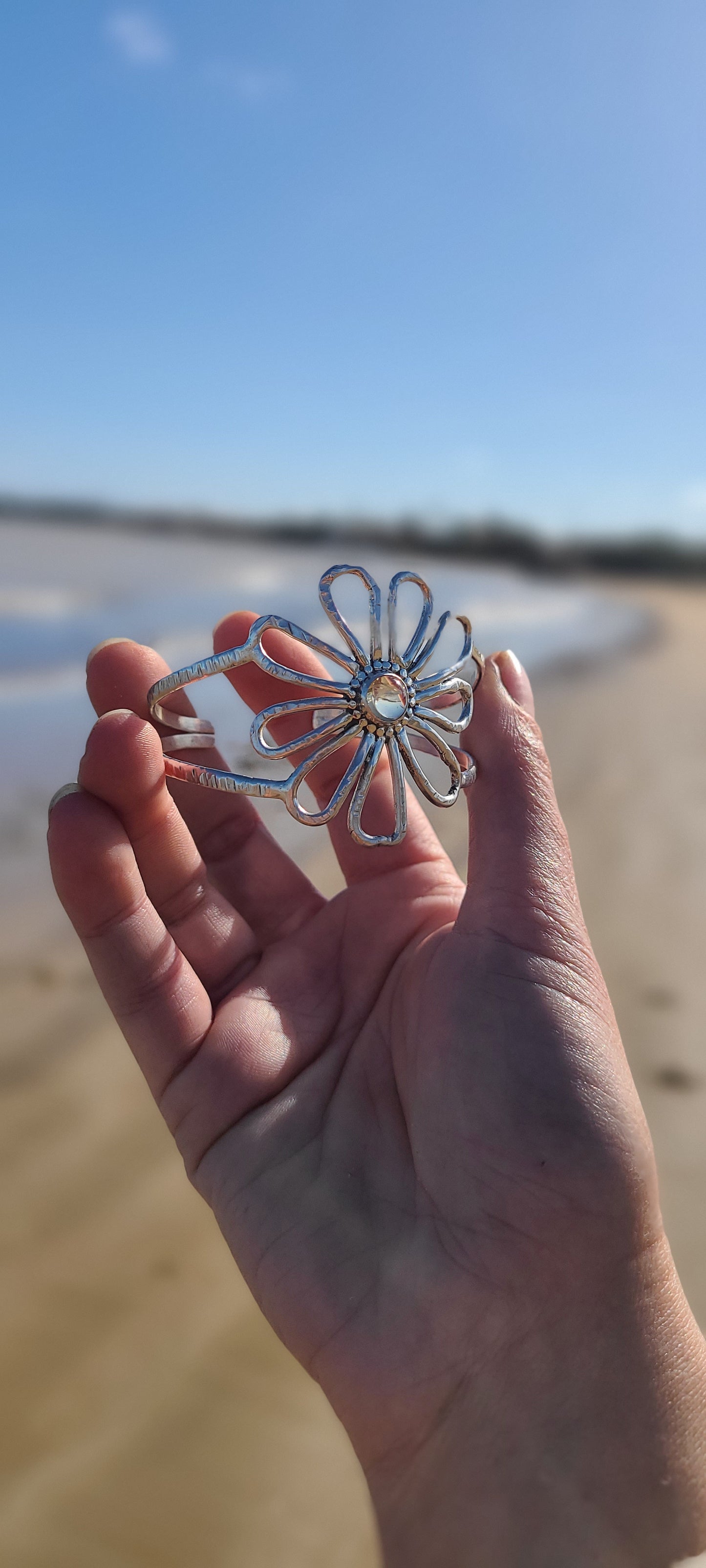 Flower Power- Jonc sertie d'une Citrine