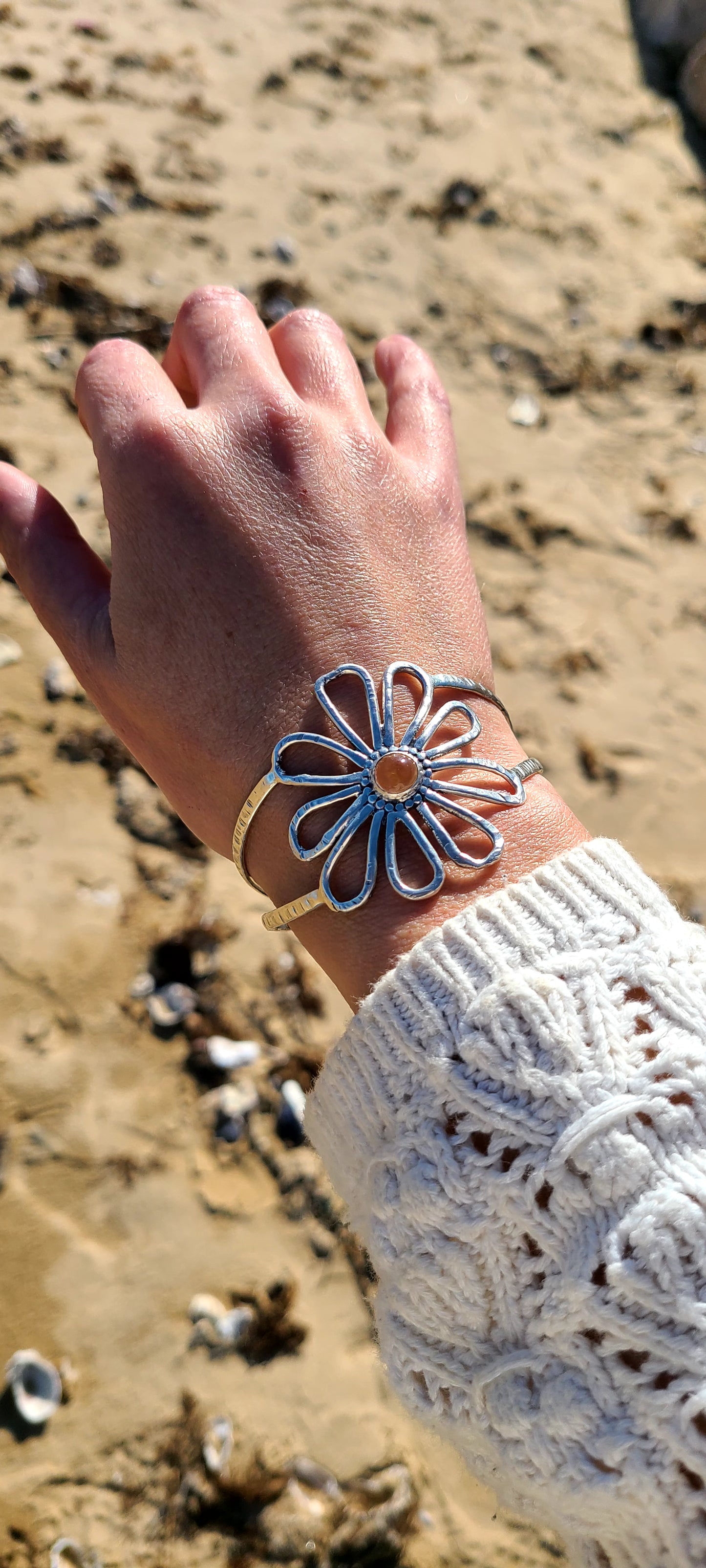 Flower Power- Jonc sertie d'une Citrine
