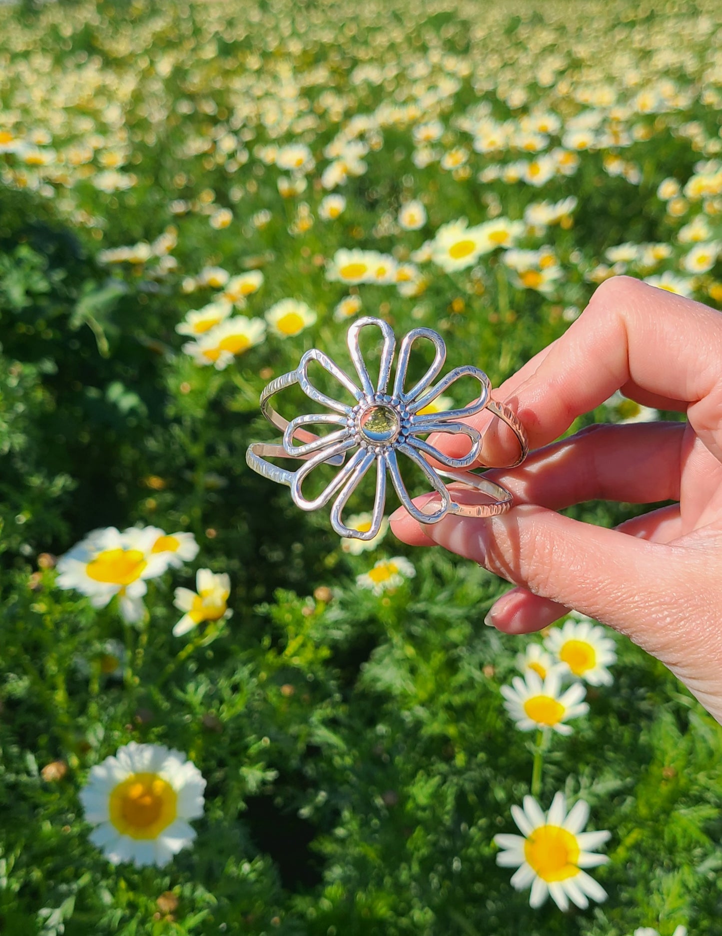 Flower Power- Jonc sertie d'une Citrine