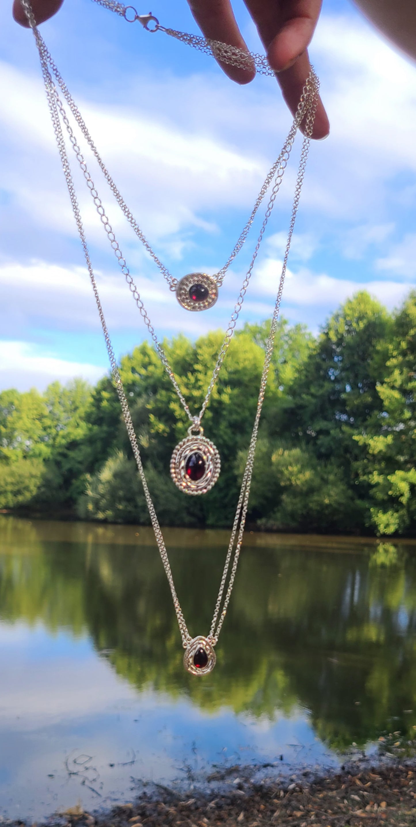 Collier Amaryllis et ses Grenats