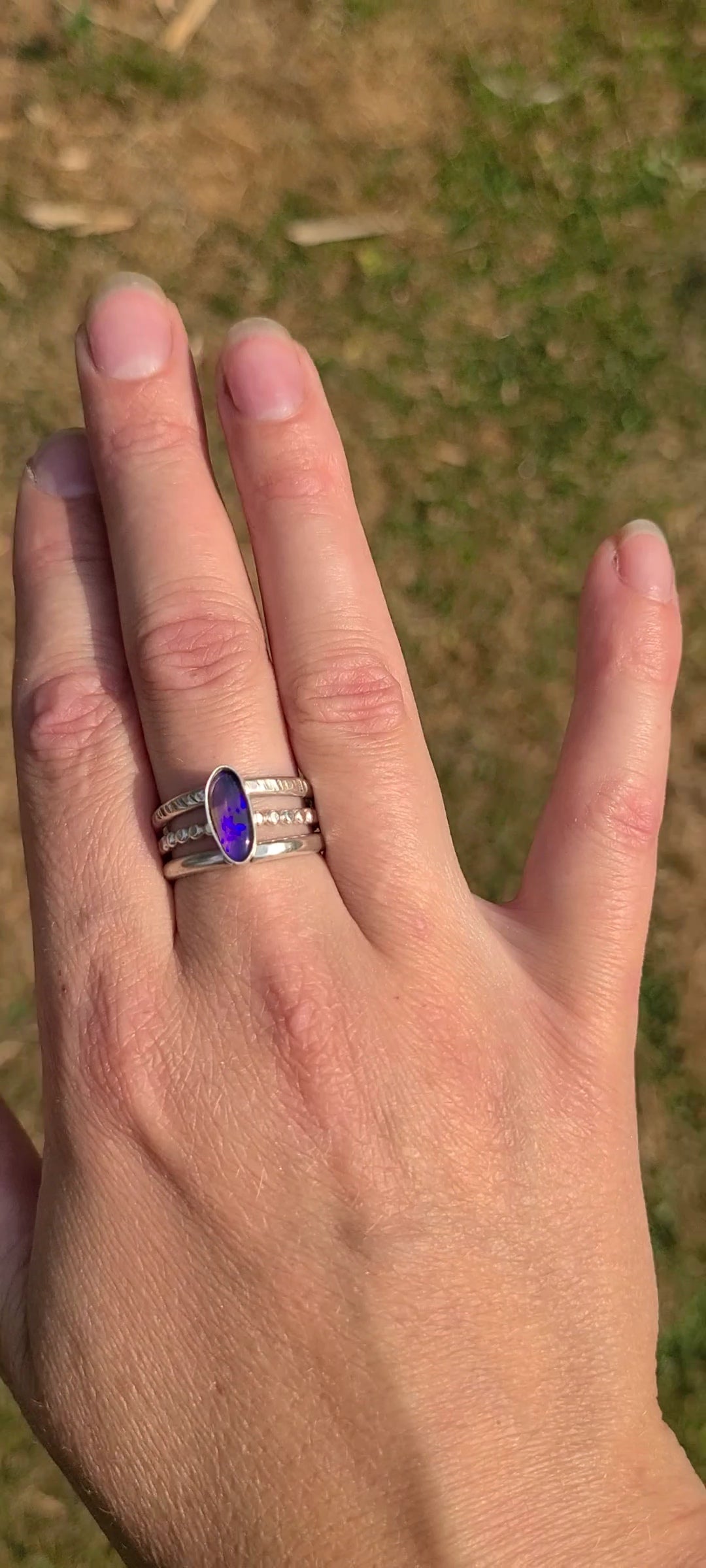 Bague Freesia et son Opale