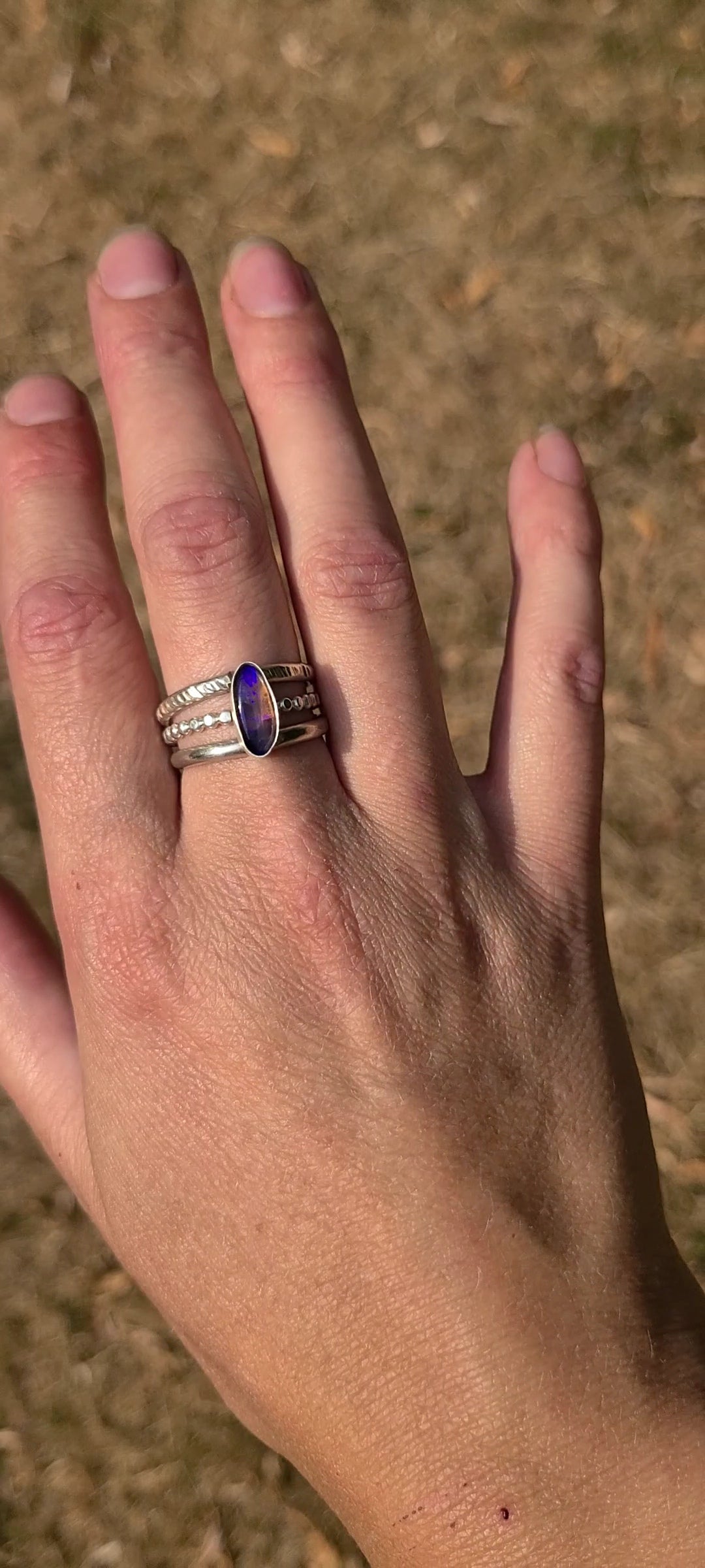 Bague Freesia et son Opale