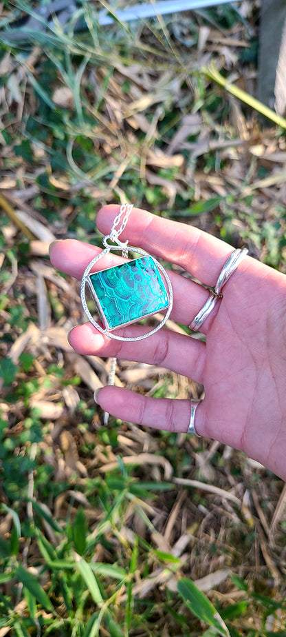 Le Collier Cyclique