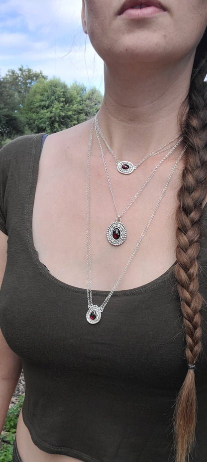 Collier Amaryllis et ses Grenats